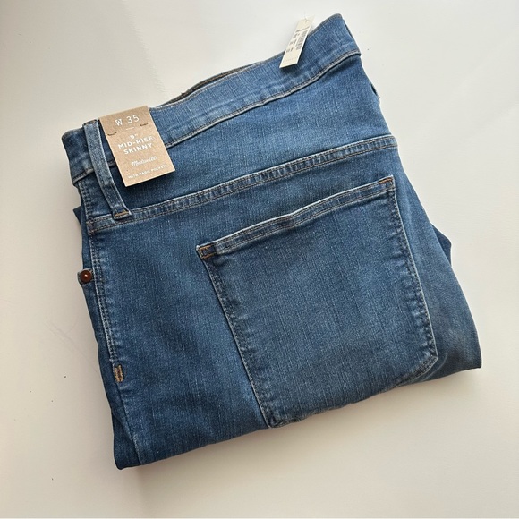 Madewell 9” Mid-Rise Skinny Jean - Picture 4 of 5